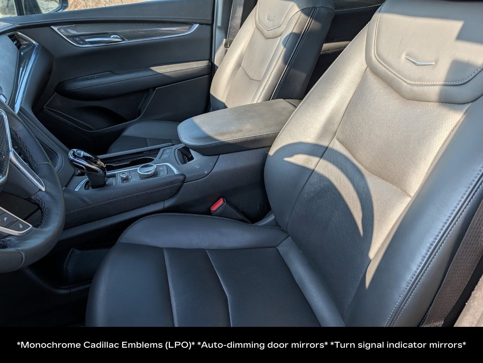 Certified 2022 Cadillac XT5 Sportv image 22