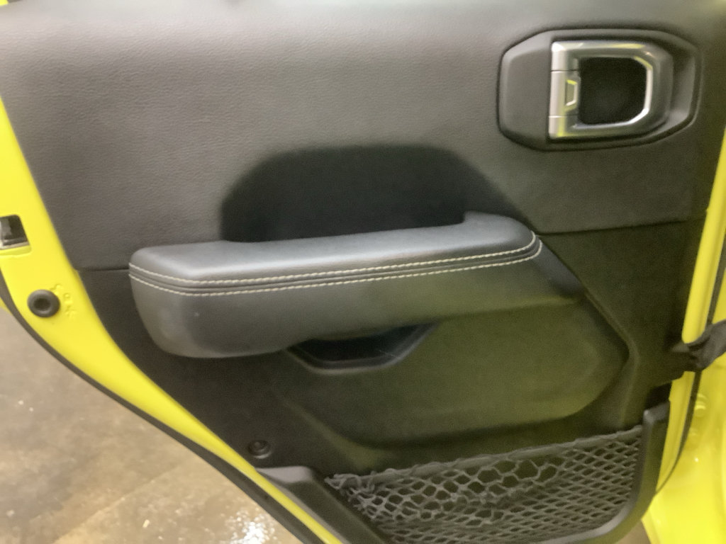 Used 2023 Jeep Wrangler Unlimited Sahara AWD/4WD image 24