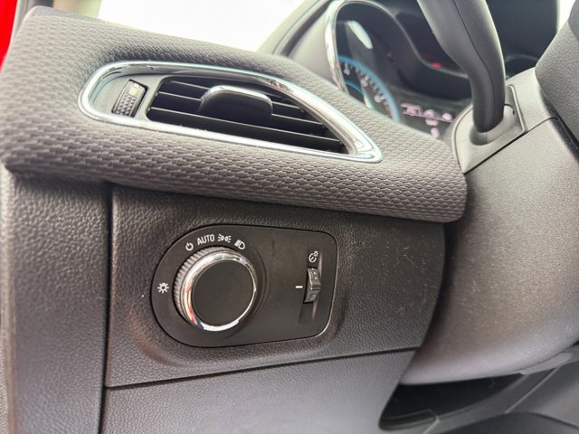 Used 2016 Chevrolet Cruze LT w/ Convenience Package image 21