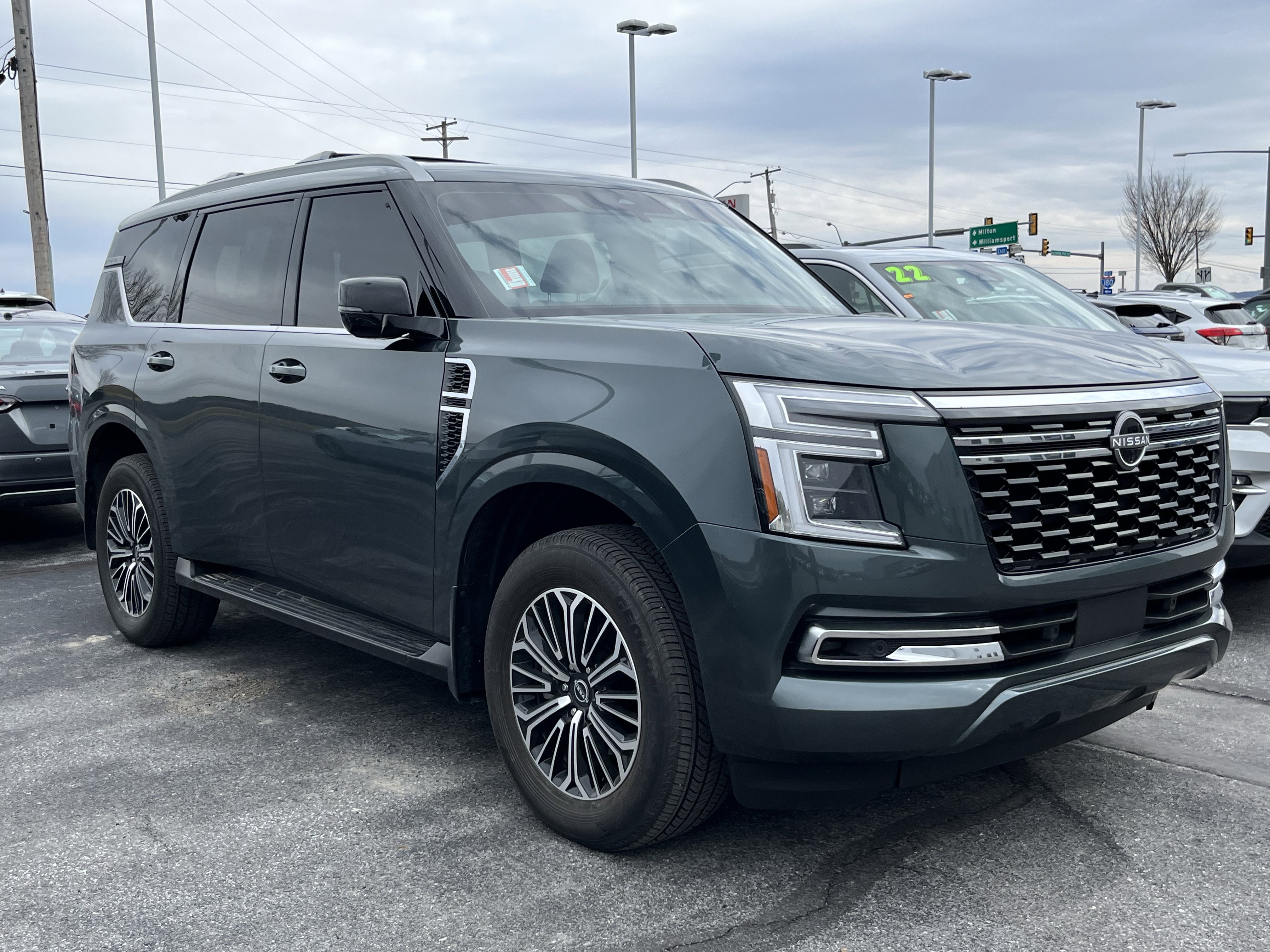 Used 2025 Nissan Armada SL w/ Captain's Chari Seat Package video 1