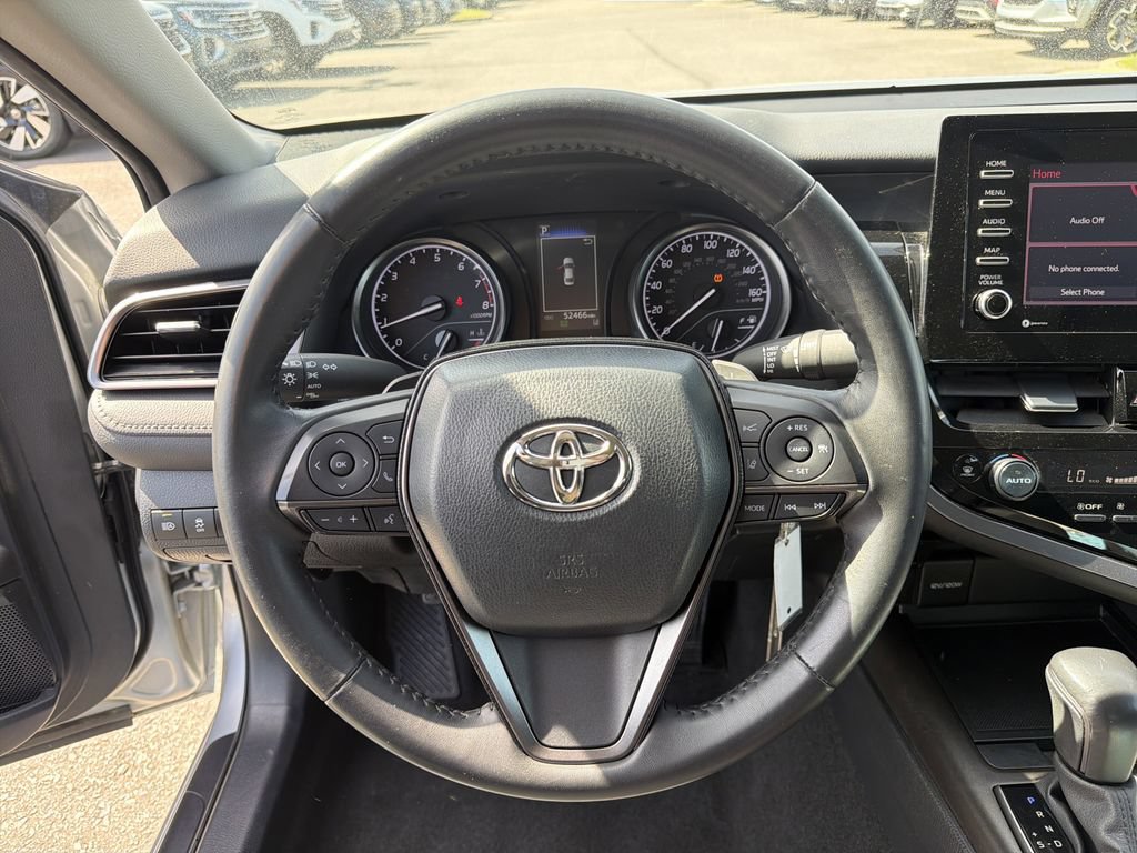 Used 2024 Toyota Camry SE FWD image 23
