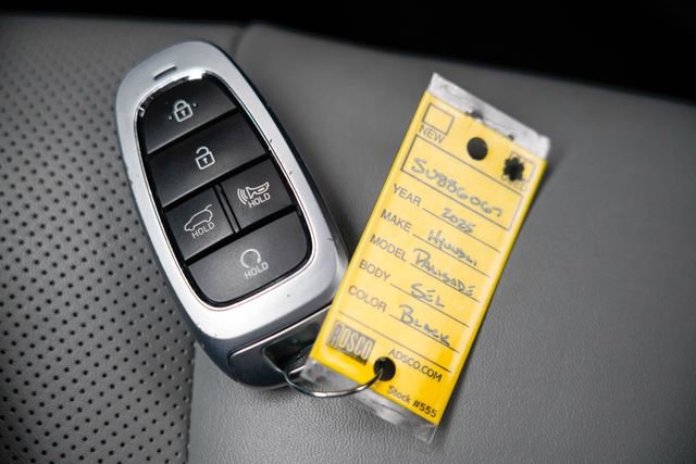 Used 2025 Hyundai Palisade SEL image 35