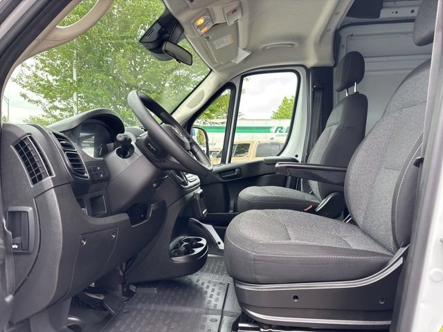 Used 2023 RAM ProMaster 2500 FWD image 9
