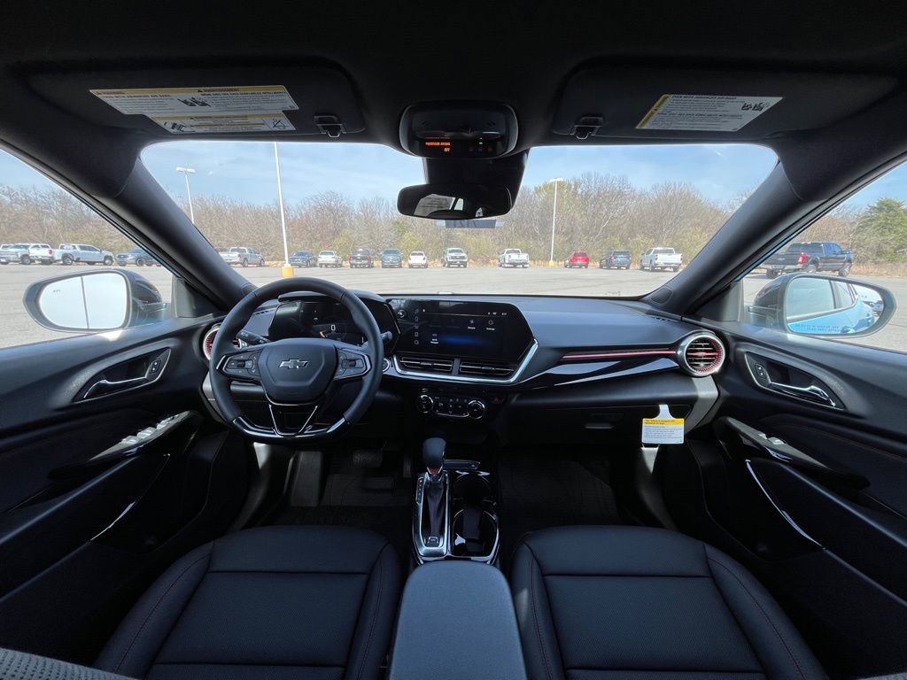 New 2026 Chevrolet Trax RS w/ Driver Confidence Package FWD image 22