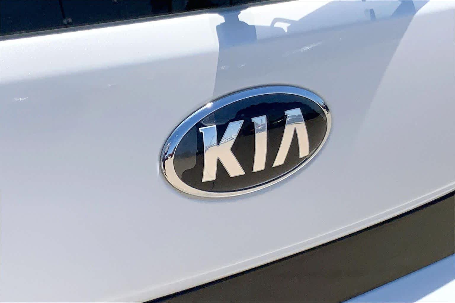 Used 2020 Kia Soul GT-Line FWD image 10