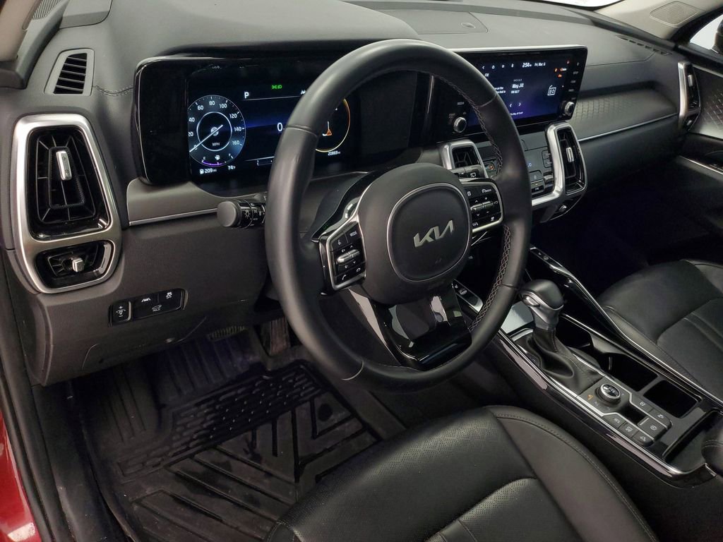 Used 2023 Kia Sorento SX image 12