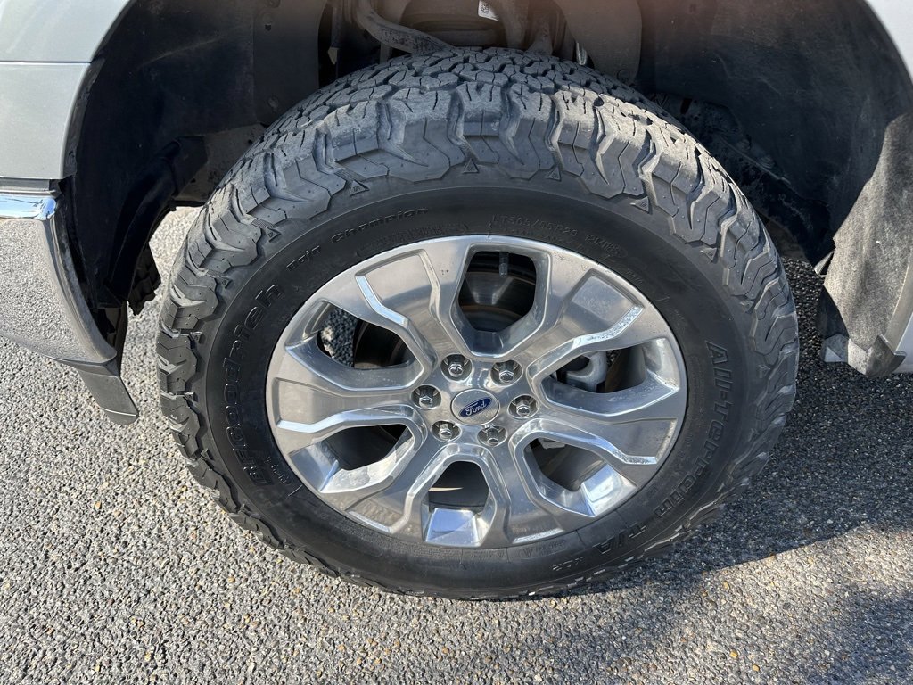 Used 2021 Ford F150 Lariat image 11