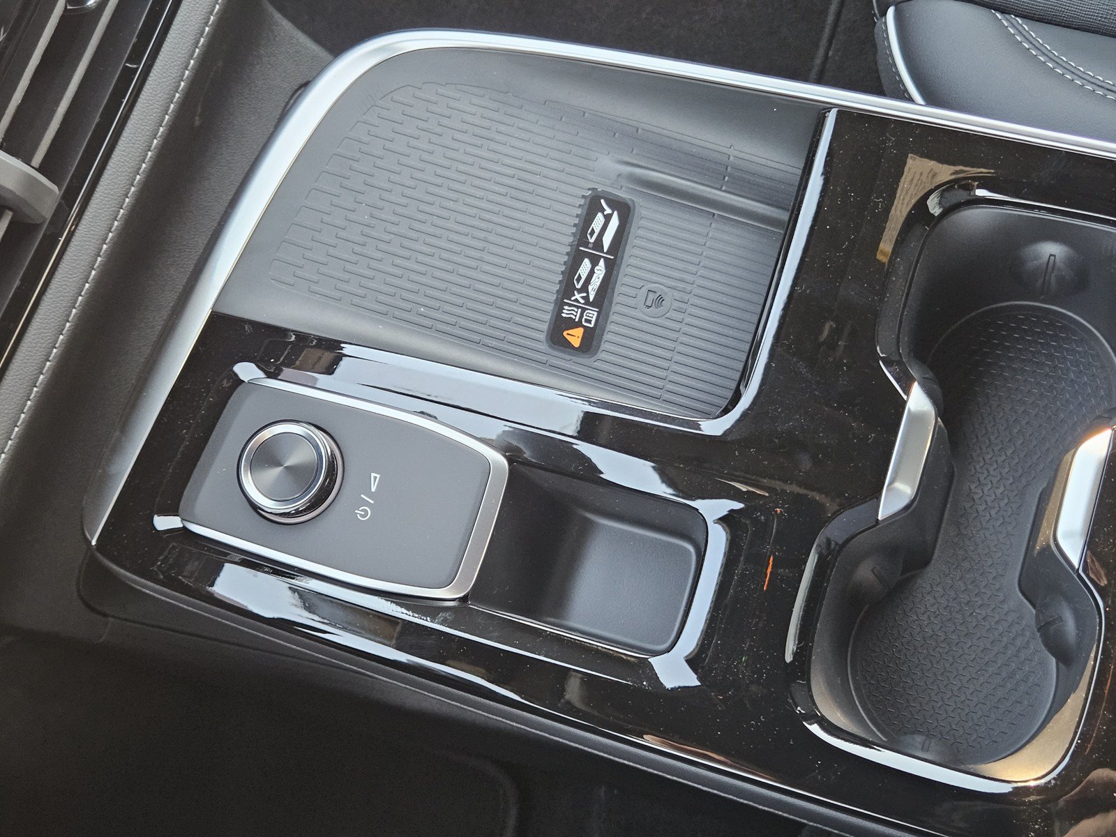New 2026 Buick Enclave Preferred w/ Power Package FWD image 15