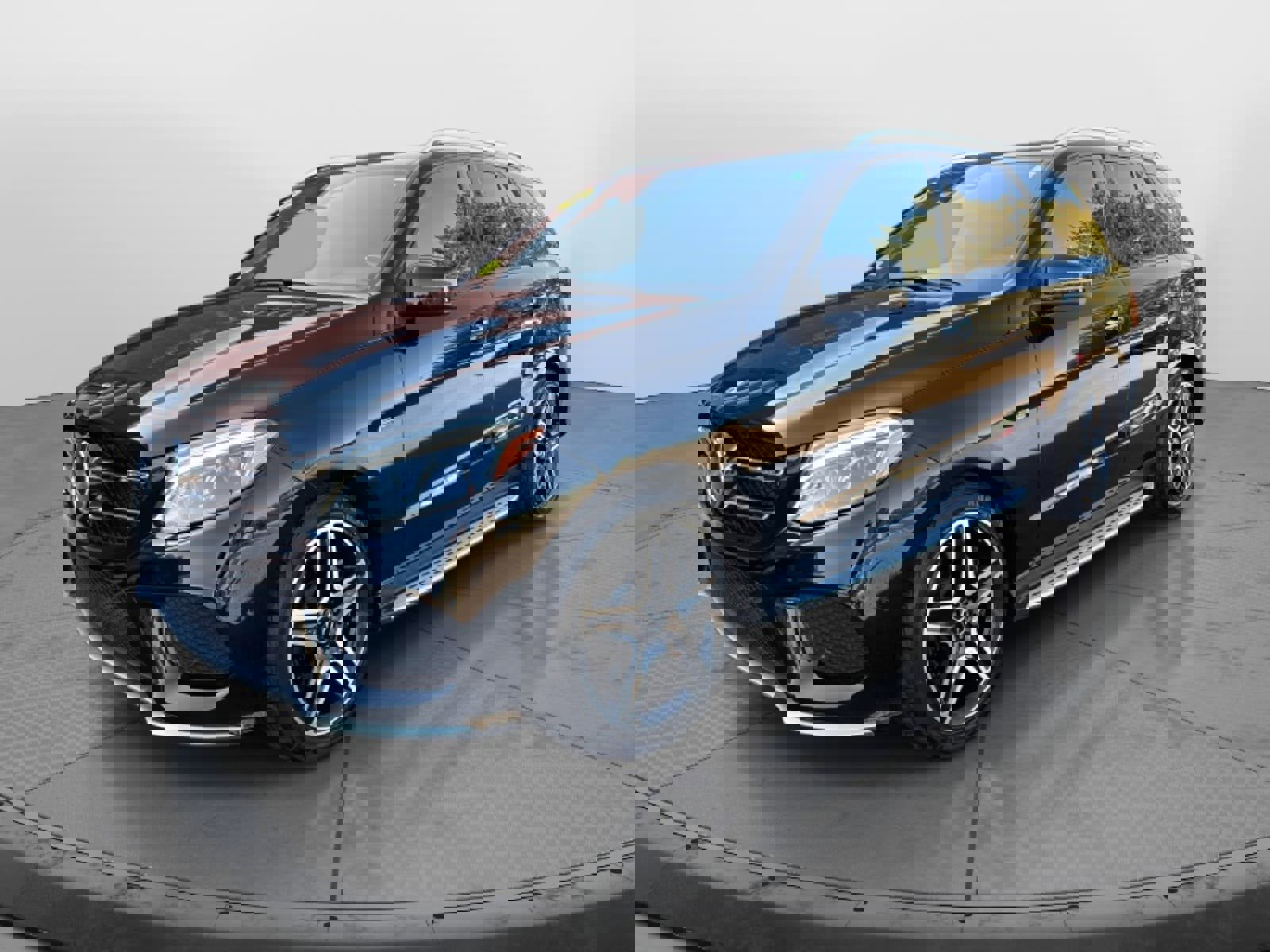 Used 2018 Mercedes-Benz GLE 43 AMG 4MATIC image 1