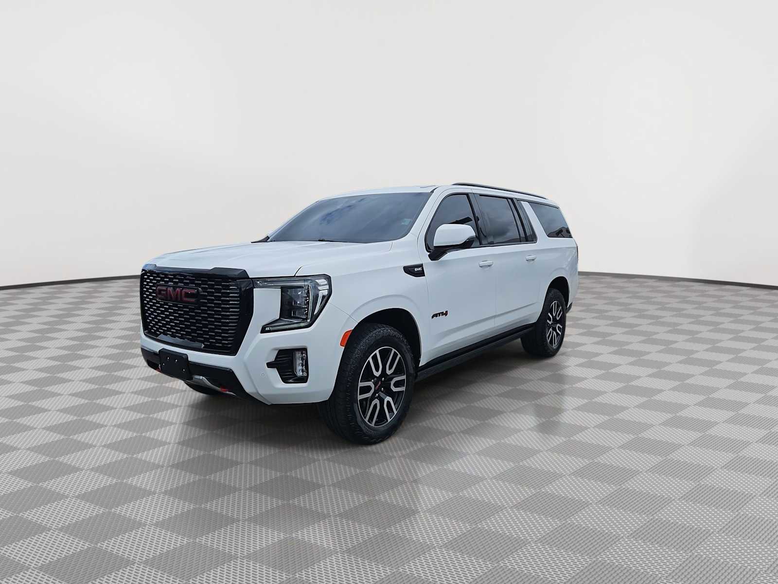 Certified 2023 GMC Yukon XL AT4 w/ Max Trailering Package AWD/4WD image 4