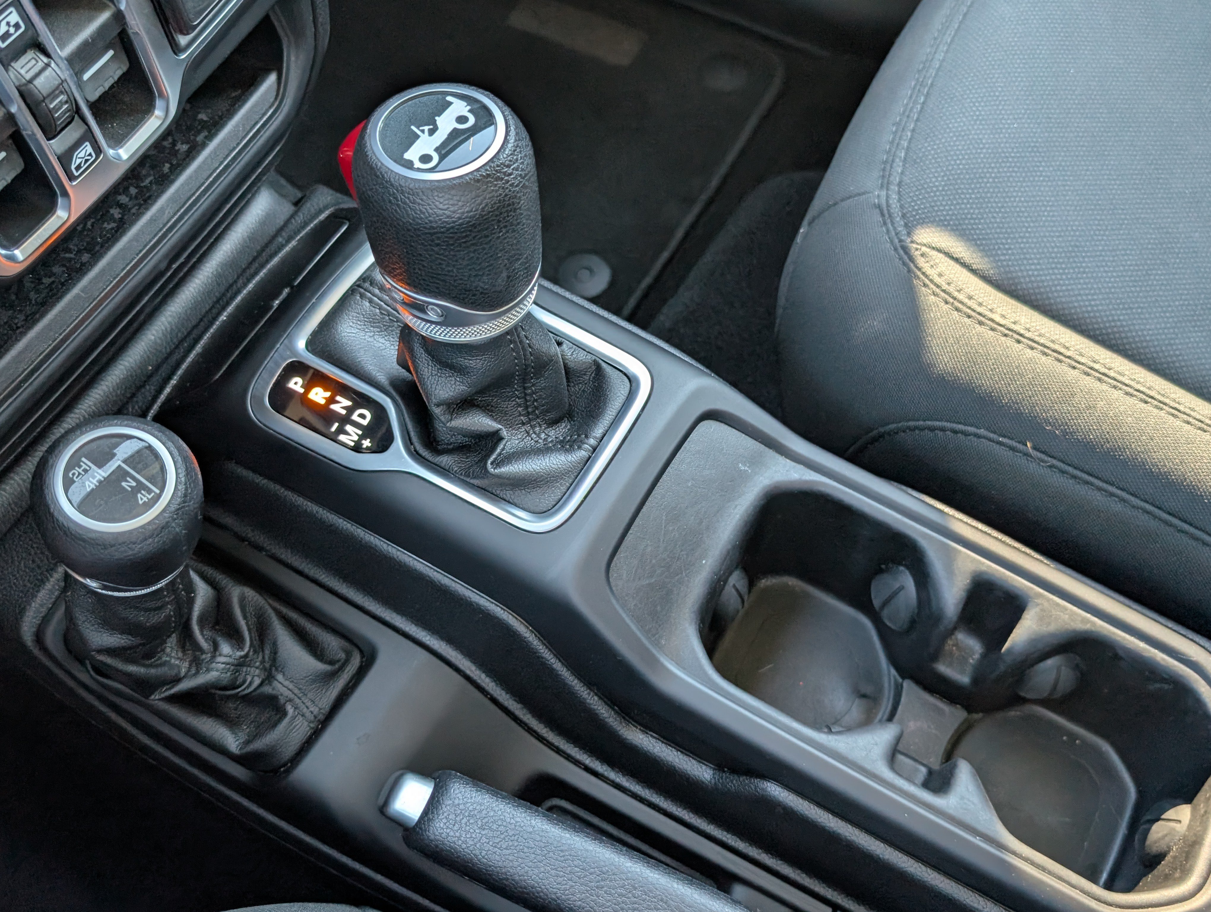 Used 2019 Jeep Wrangler Unlimited Sport S AWD/4WD image 19