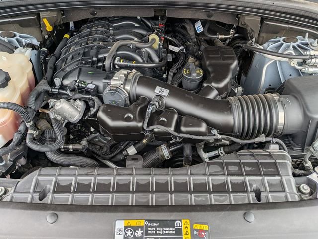 Used 2024 Jeep Grand Cherokee Limited image 37