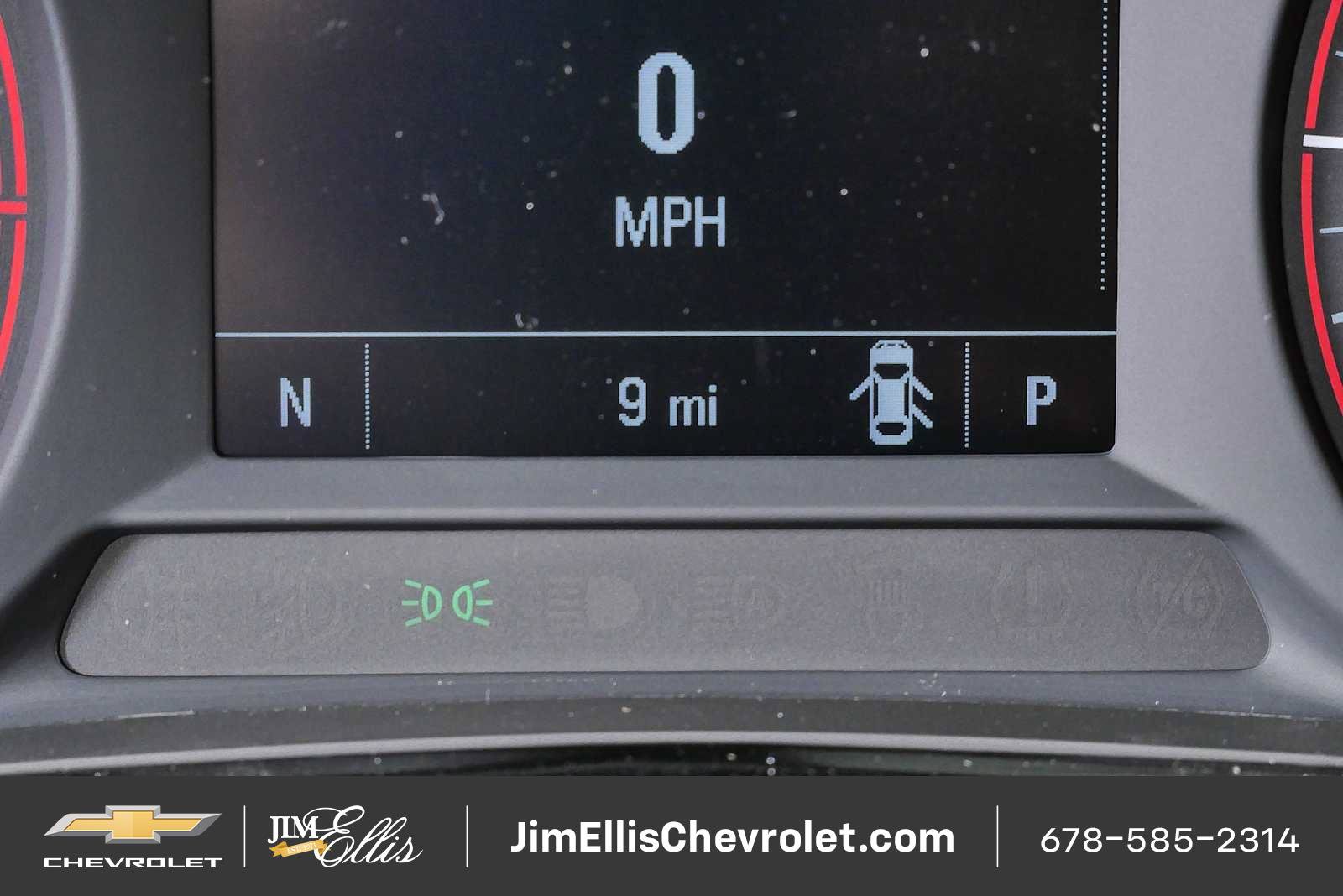 New 2026 Chevrolet Trax RS w/ Sunroof Package FWD image 11
