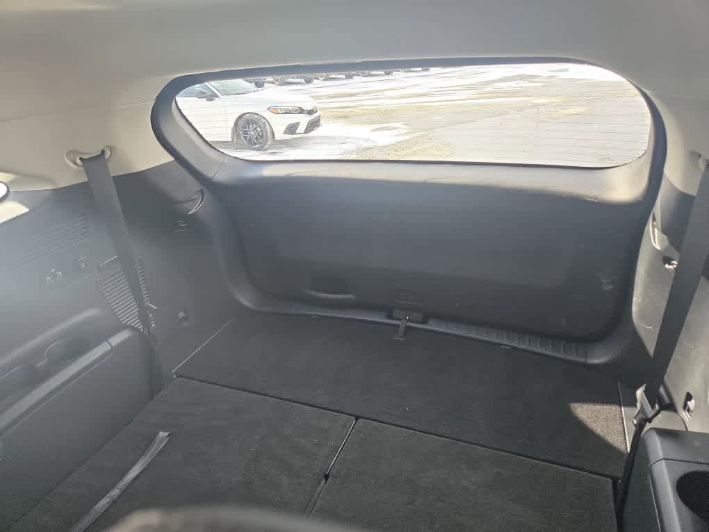 Used 2024 Kia Sorento S image 18