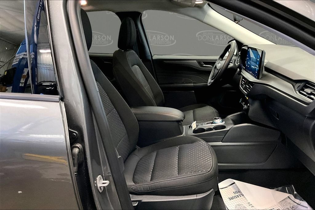 New 2026 Ford Escape Active w/ Tech Pack #1 FWD image 13
