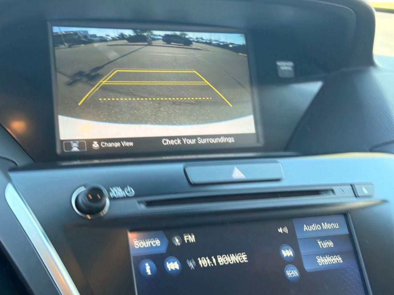 Used 2020 Acura MDX FWD image 24