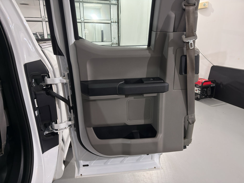 Used 2018 Ford F150 XL w/ Equipment Group 101A Mid image 13