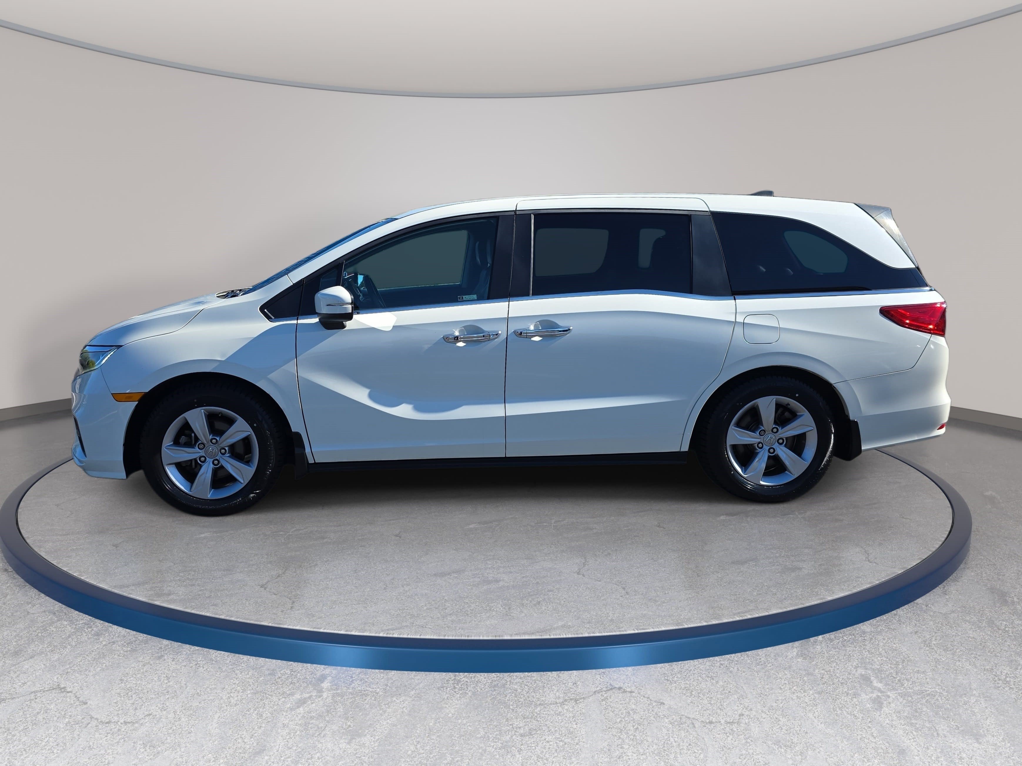 Used 2019 Honda Odyssey EX-L image 8