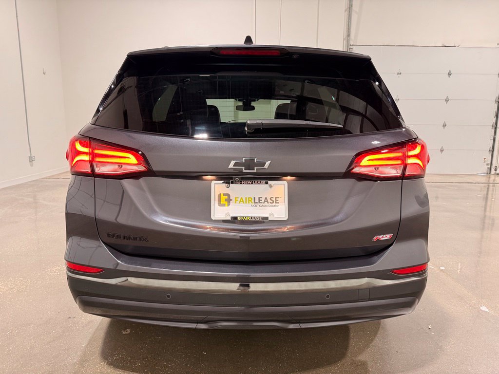 Used 2022 Chevrolet Equinox RS w/ RS Leather Package FWD image 6