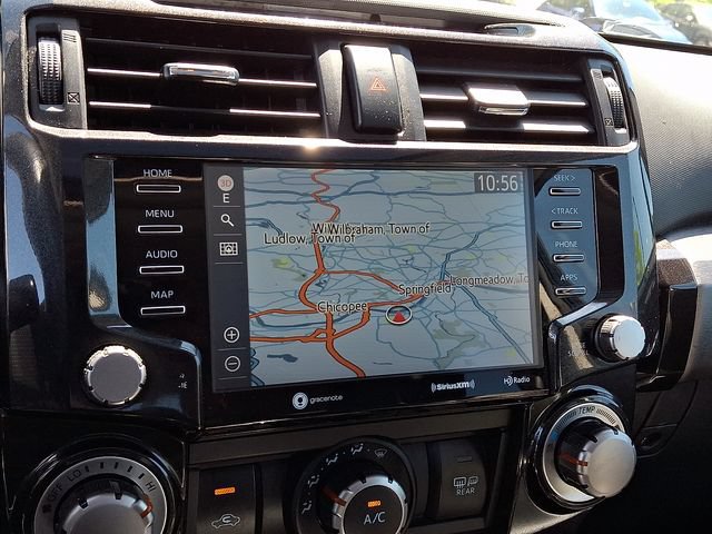 Used 2021 Toyota 4Runner TRD Off-Road Premium w/ Moonroof Package AWD/4WD image 18