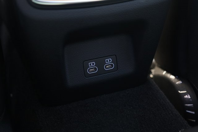 New 2026 Genesis G70 2.5T Prestige image 25