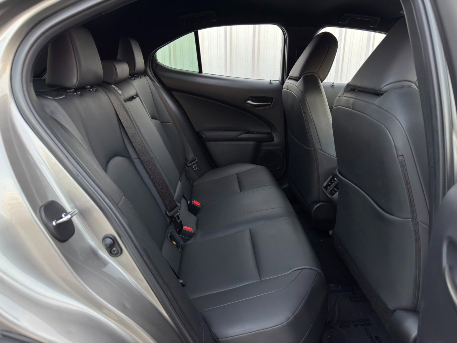 Used 2022 Lexus UX 200 image 37