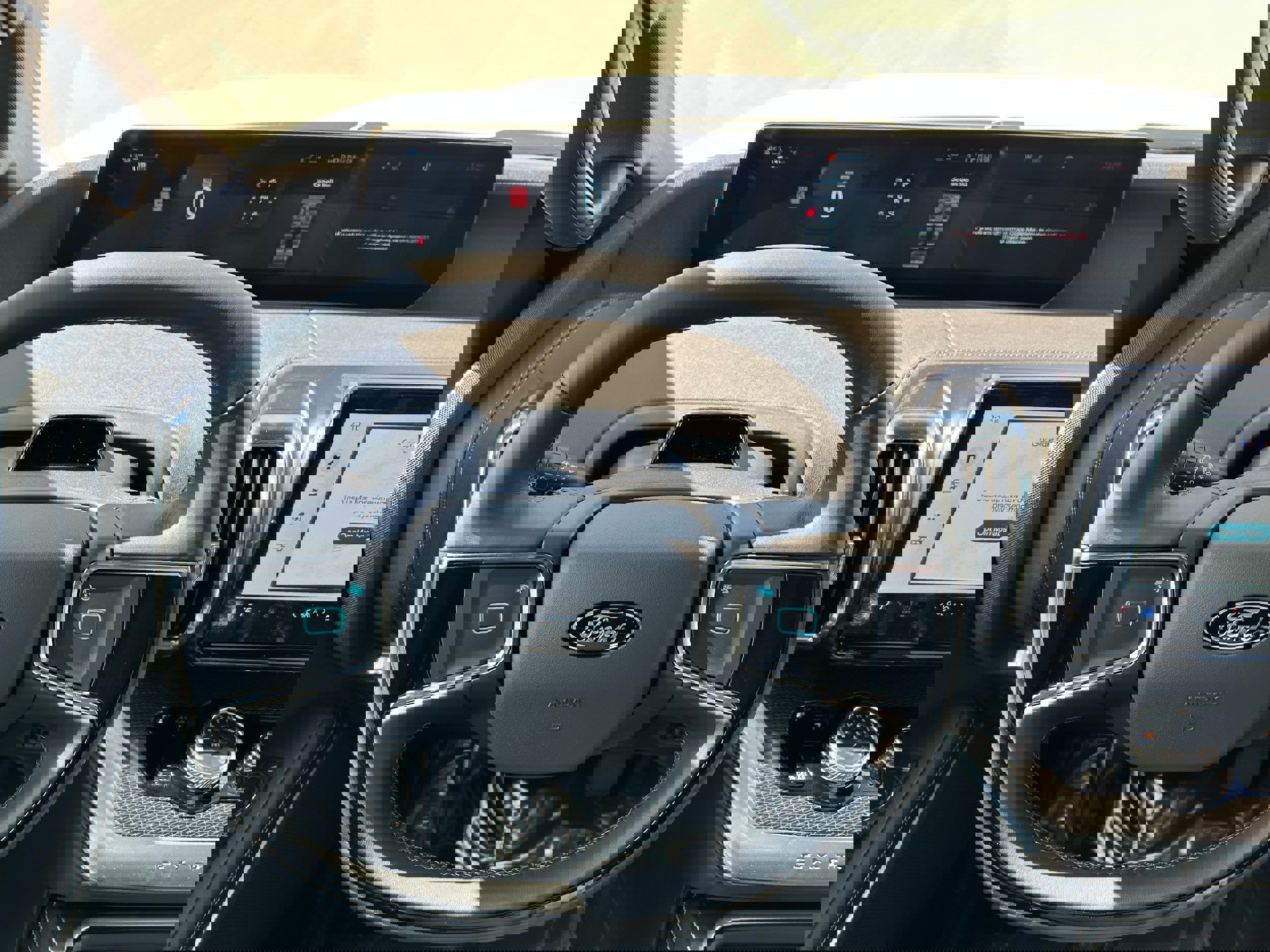 New 2025 Ford Expedition Max Platinum image 12