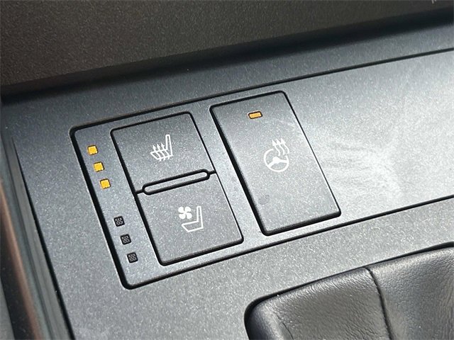 Used 2023 Lexus IS 300 w/ Comfort Package image 25