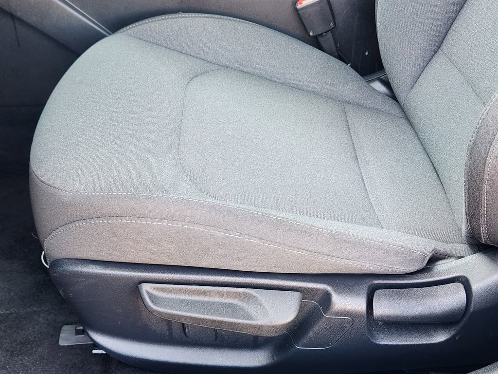 Used 2025 Kia K4 image 24