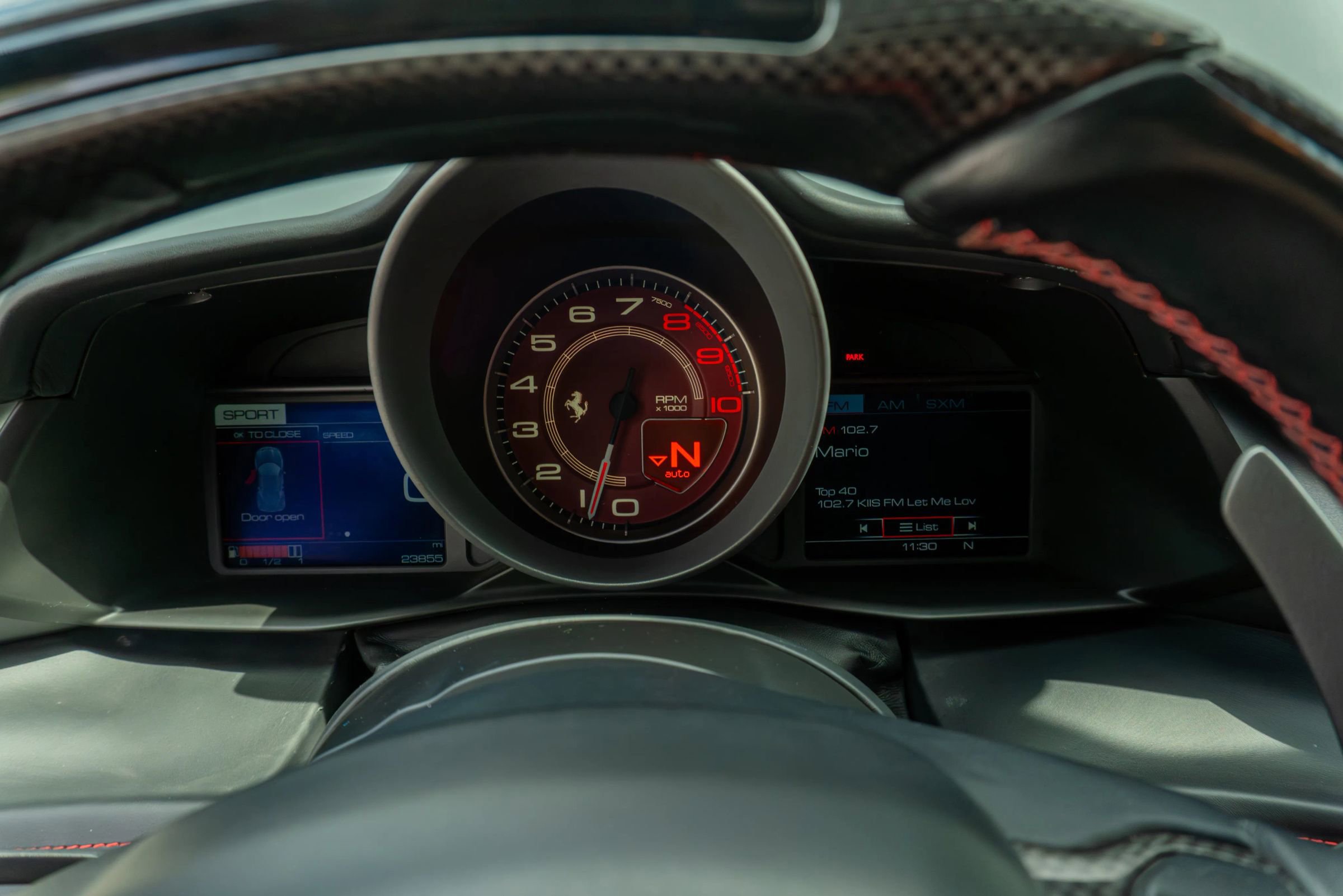 Used 2018 Ferrari 488 GTB RWD image 65