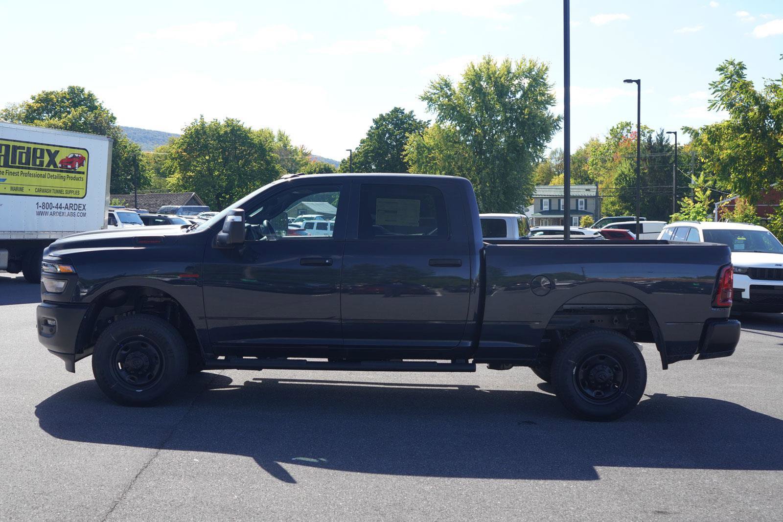 New 2025 RAM 2500 Tradesman image 17