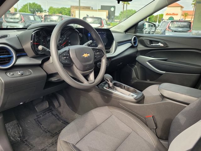 Used 2024 Chevrolet Trax LS FWD image 11
