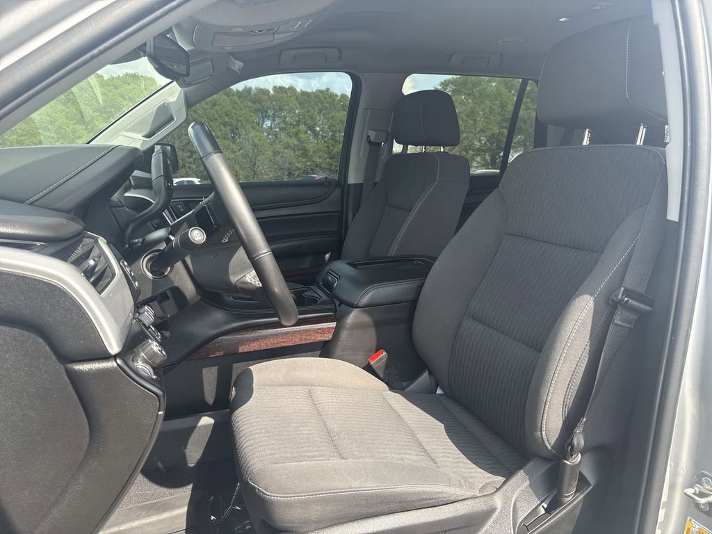 Certified 2020 GMC Yukon SLE w/ Convenience Package RWD image 16