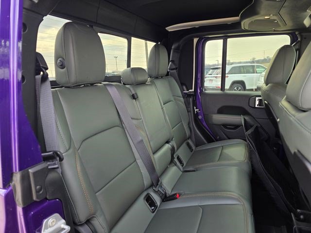 New 2026 Jeep Gladiator Mojave AWD/4WD image 13
