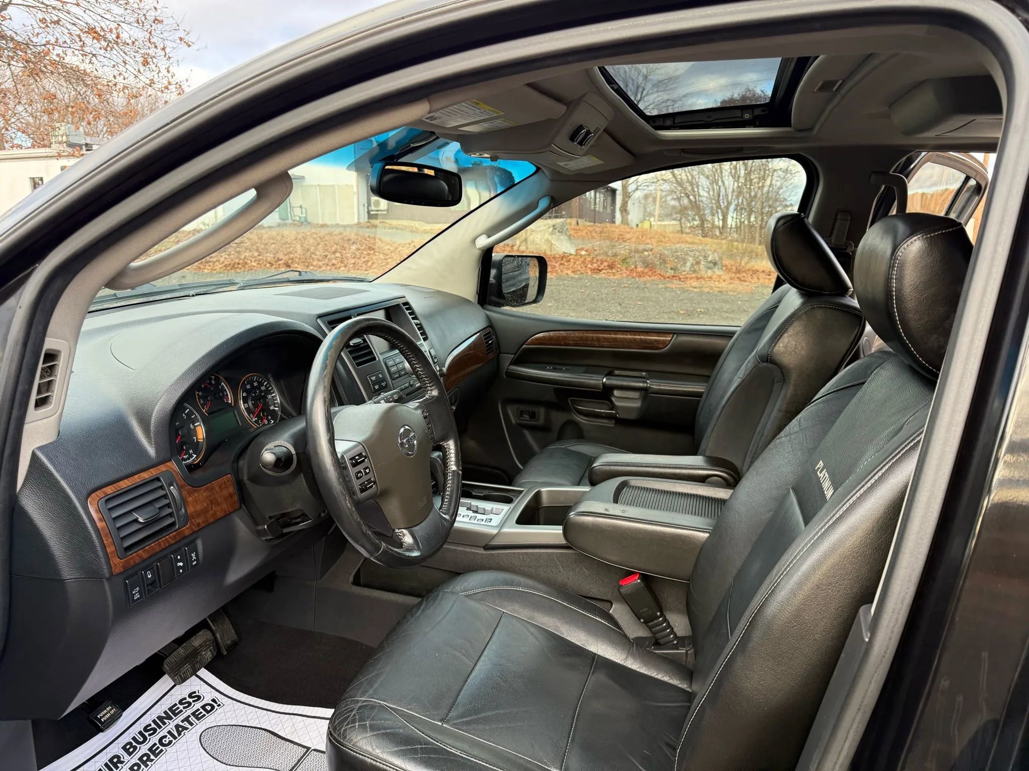 Used 2010 Nissan Armada Platinum w/ Captain Seat Pkg image 35