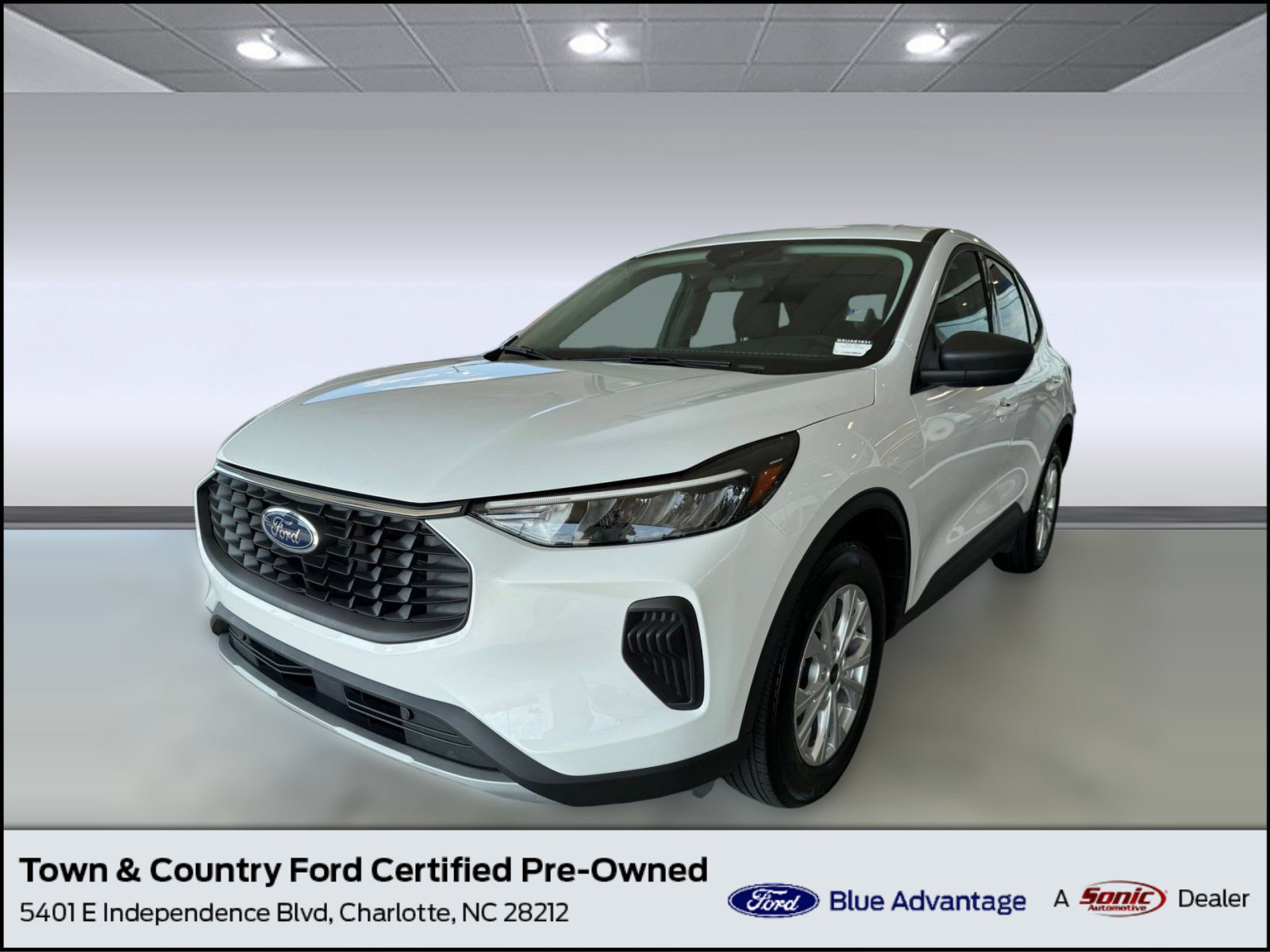 Certified 2025 Ford Escape Active FWD image 1