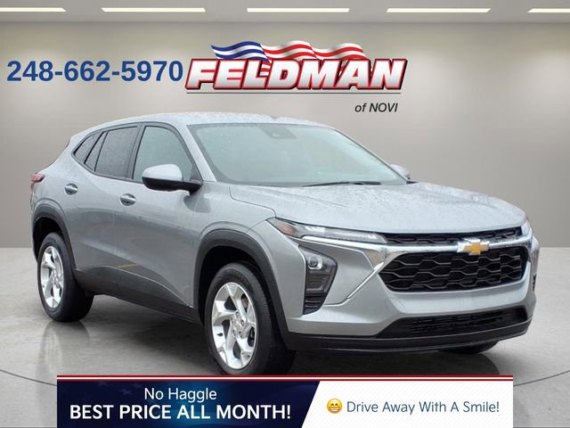 Used 2024 Chevrolet Trax LS w/ LS Convenience Package image 8