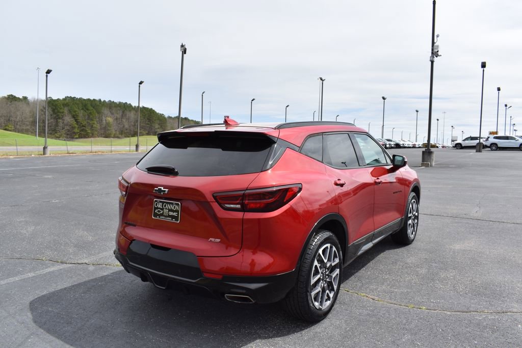 Used 2023 Chevrolet Blazer RS w/ Enhanced Convenience Package image 4