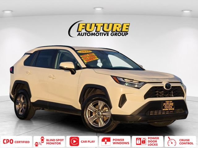 Certified 2025 Toyota RAV4 XLE FWD image 1