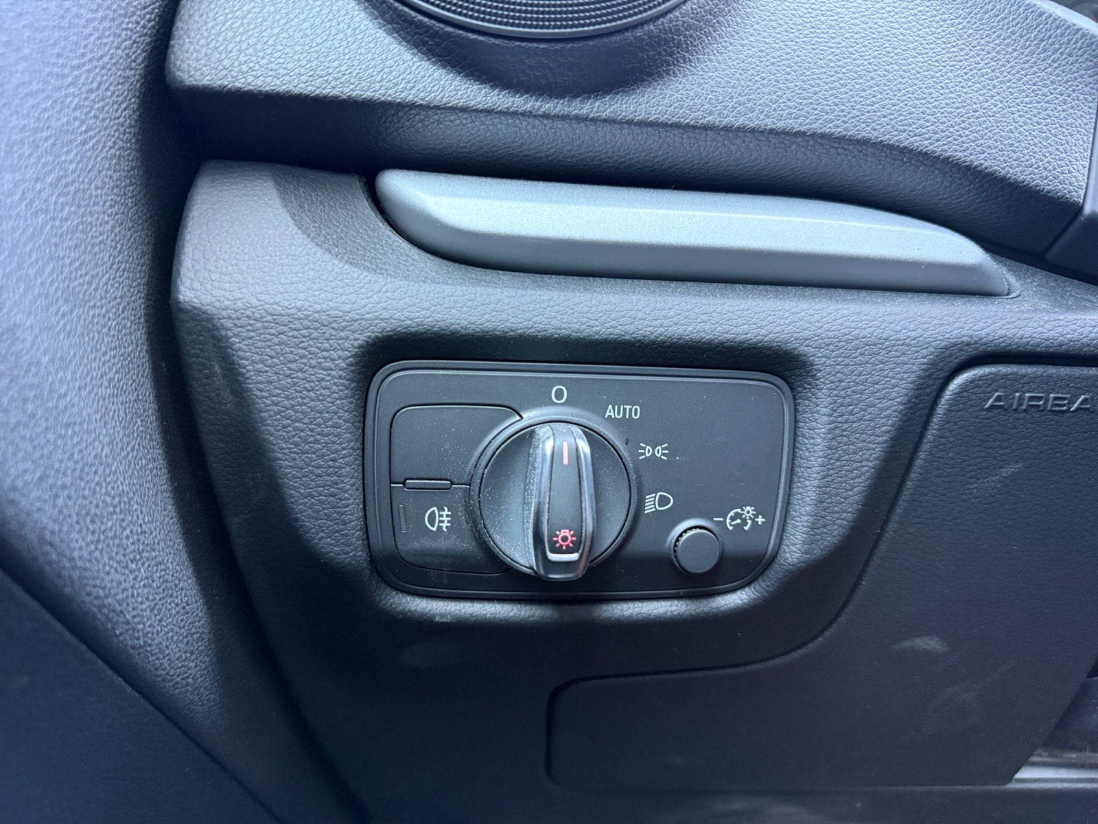 Used 2015 Audi A3 1.8T Premium image 19