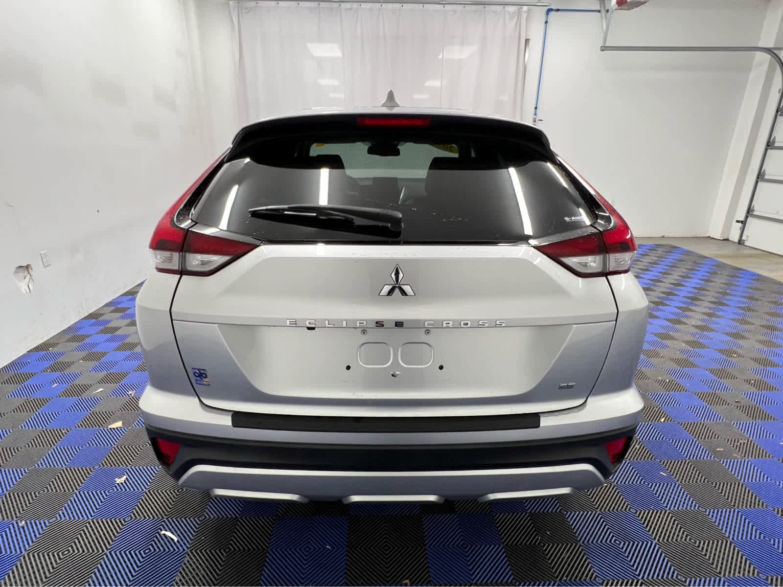 Used 2023 Mitsubishi Eclipse Cross SE image 13