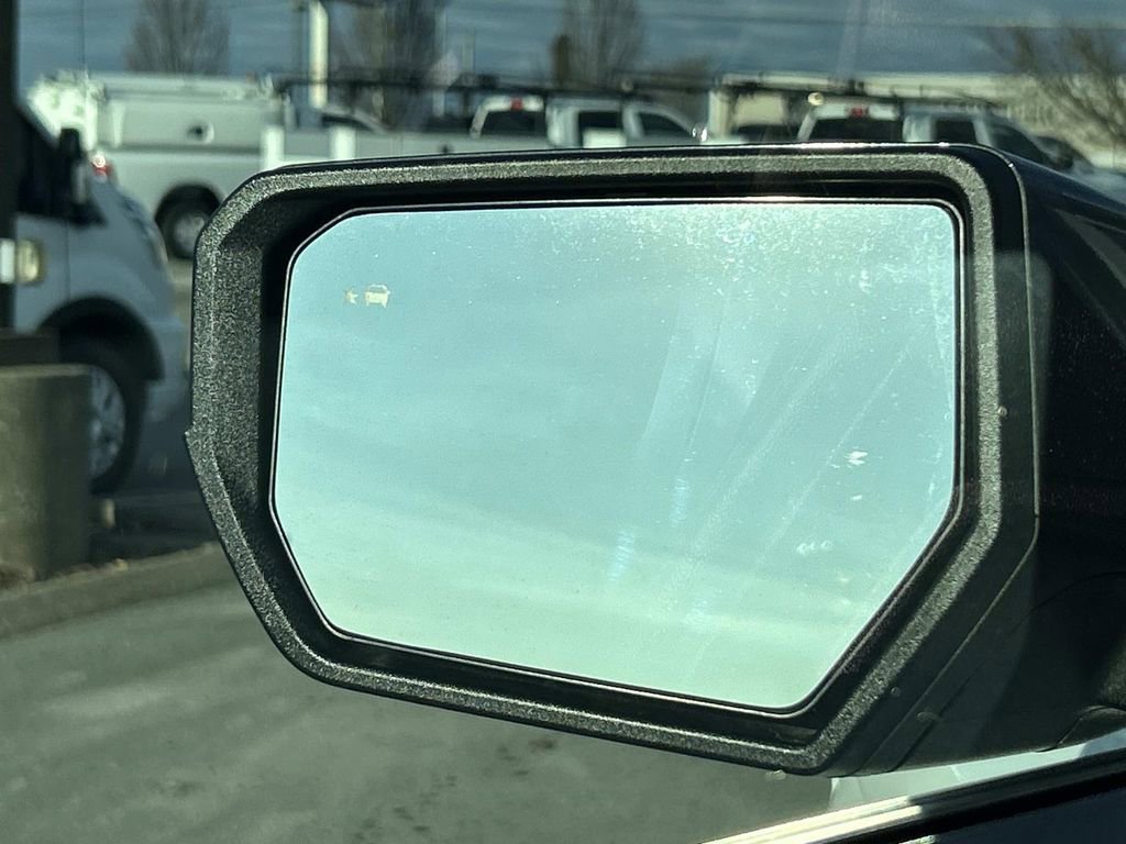 Used 2023 Chevrolet Colorado LT w/ LT Convenience Package III image 16