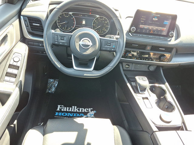 Used 2024 Nissan Rogue SV w/ SV Premium Package AWD/4WD image 12