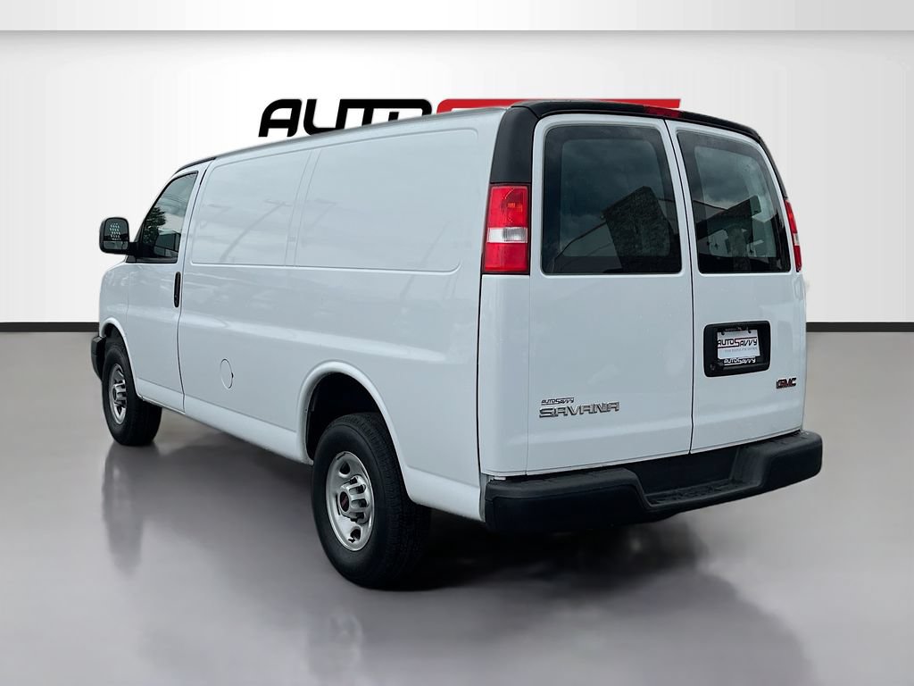 Used 2024 GMC Savana 2500 w/ Driver Convenience Package RWD image 5