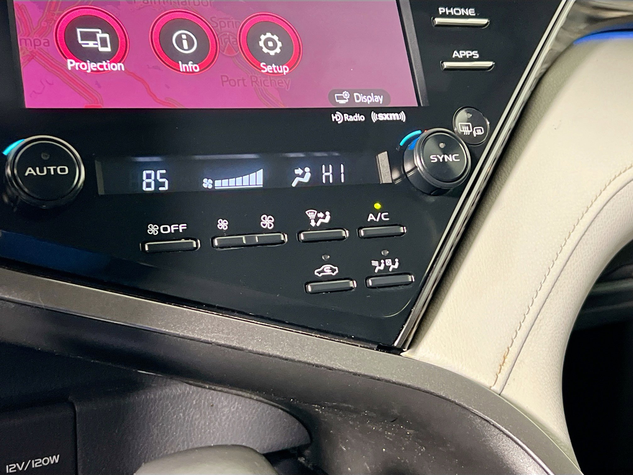 Used 2019 Toyota Camry XLE w/ Driver Assist Package image 27