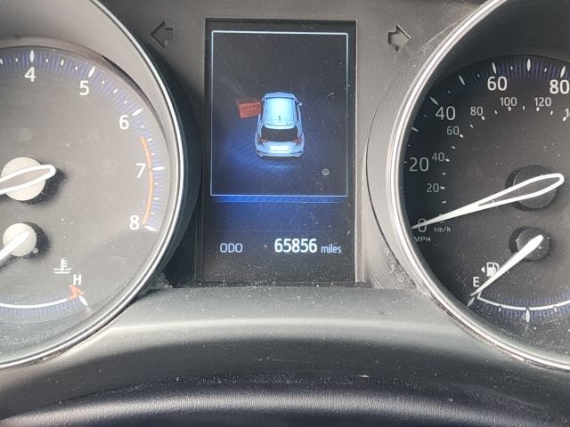 Used 2018 Toyota C-HR XLE FWD image 14