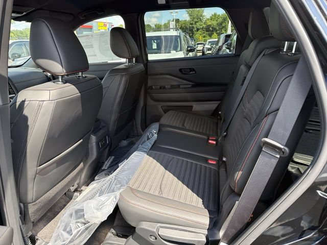 New 2026 Nissan Pathfinder Rock Creek AWD/4WD image 8