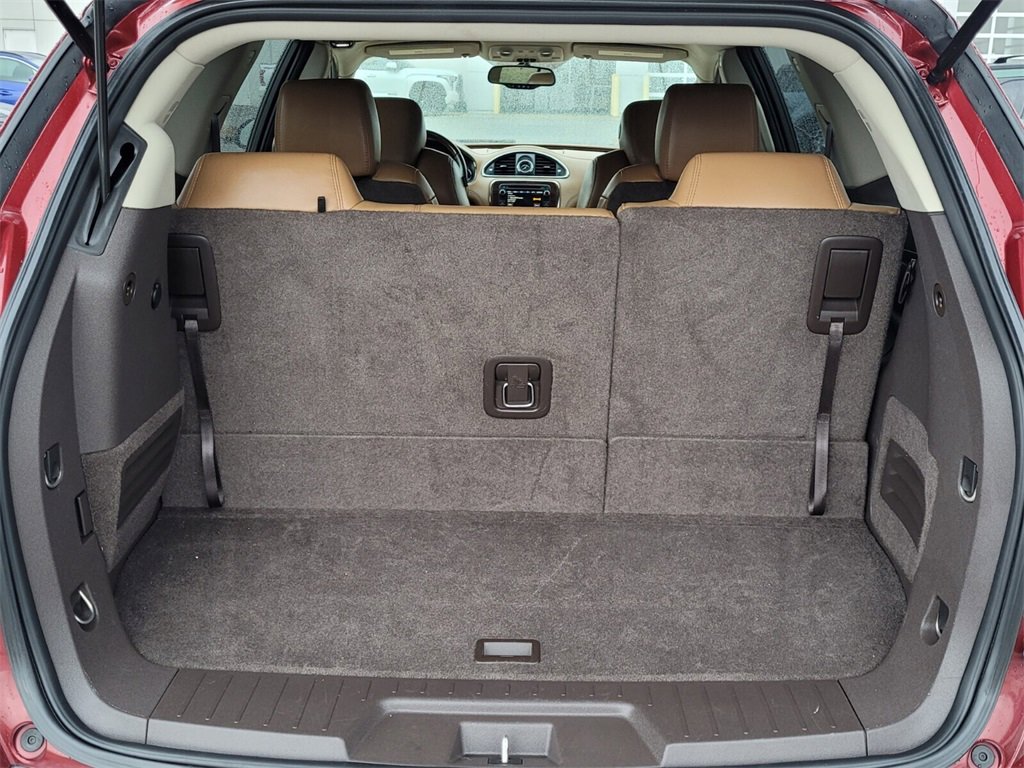 Used 2015 Buick Enclave Leather image 9