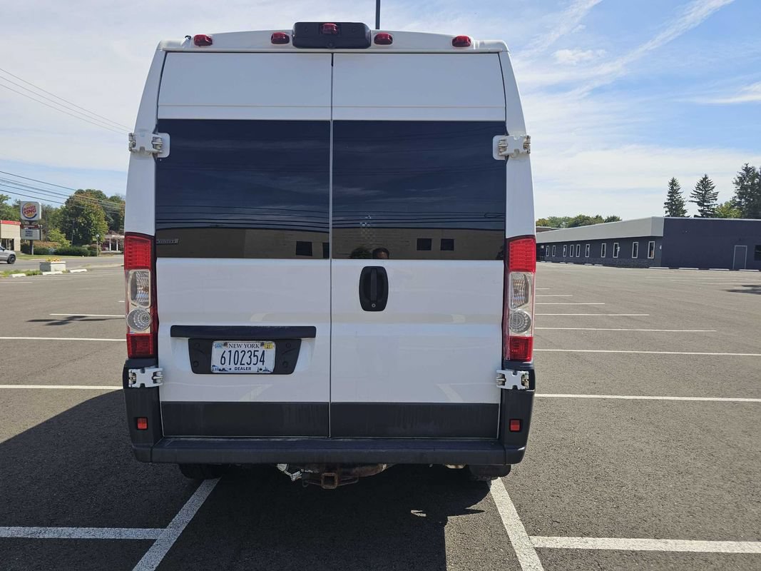 Used 2016 RAM ProMaster 2500 w/ Interior Convenience Group FWD image 5