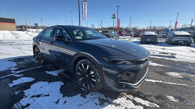 New 2026 Toyota Crown Platinum image 8